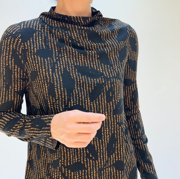 Core Travel Canopy Wrap Neck Top in Cumin