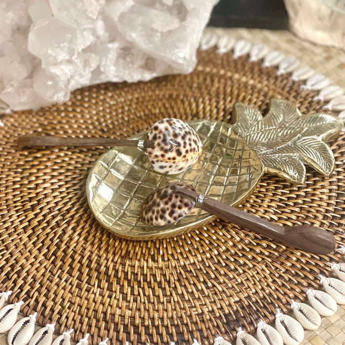 Tiger Shell & Wood Spoon