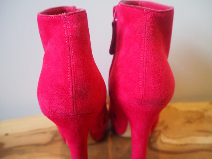 Alexander McQueen Pink Suede High Heel Boot Size 5