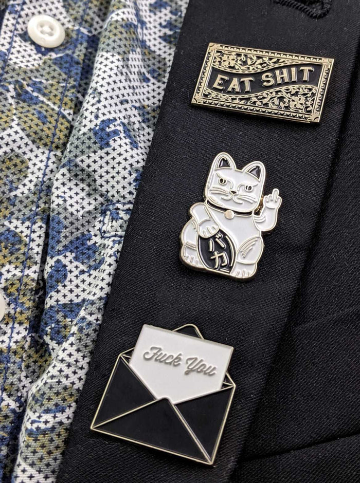 BADABOÖM STUDIO Pin's - Fuck You