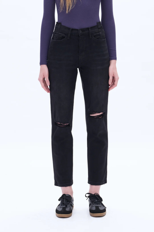 Betsy Black Crop - PLUS