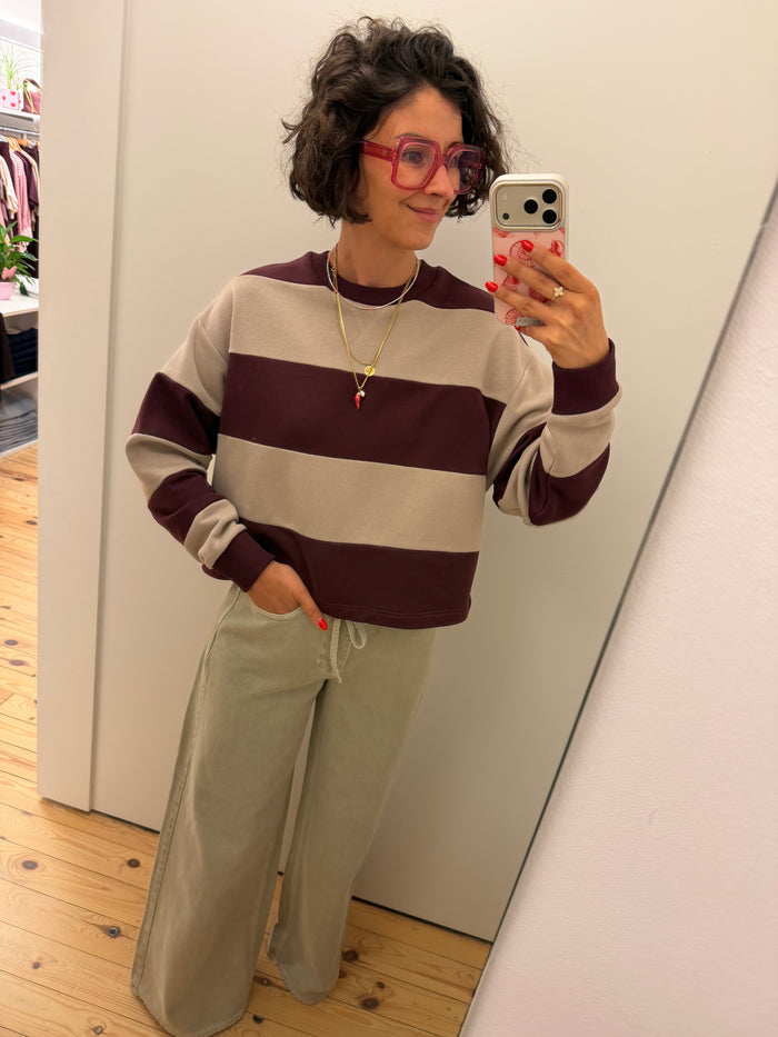 Boxy sweater