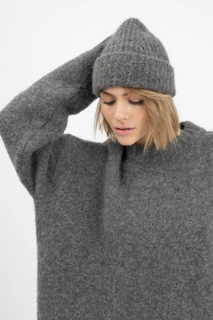 bp Beanie Grey