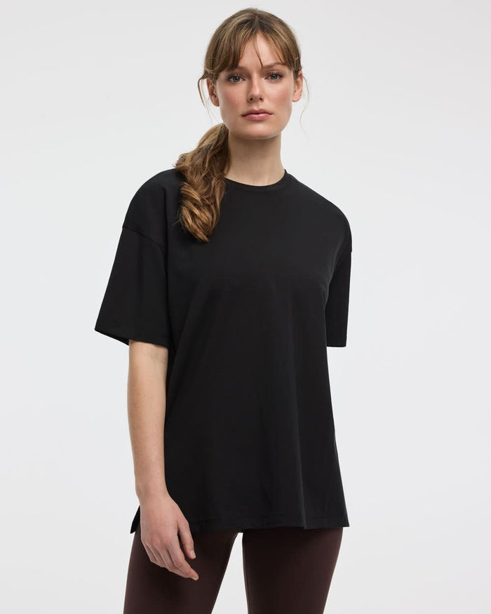 Crew-Neck Boyfriend T-Shirt - Hyba