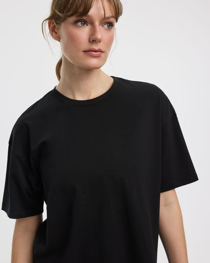 Crew-Neck Boyfriend T-Shirt - Hyba
