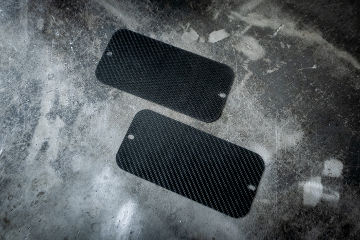 E30 Front Turn Signal Deletes - Carbon Fiber