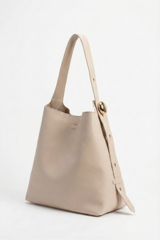 Ellie Classic Tote