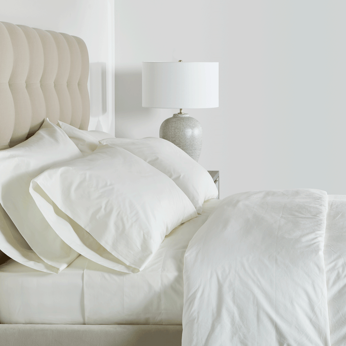 Produced in Italy exclusively for Elte, the Paradigm Collection is made from 100% cotton percale for a crisp and matte look.