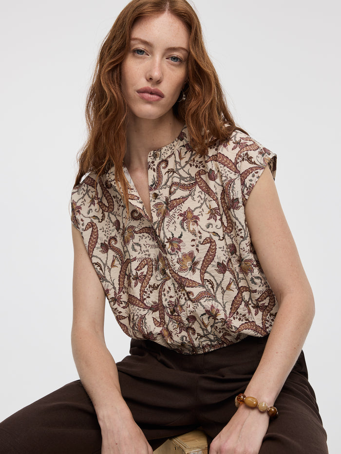 Extended-Sleeve Crew-Neck Buttoned-Down Blouse