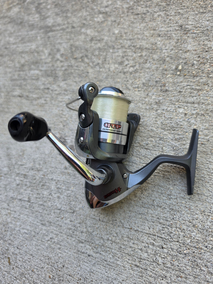 Husky Reel + Fishing Tackle Lot