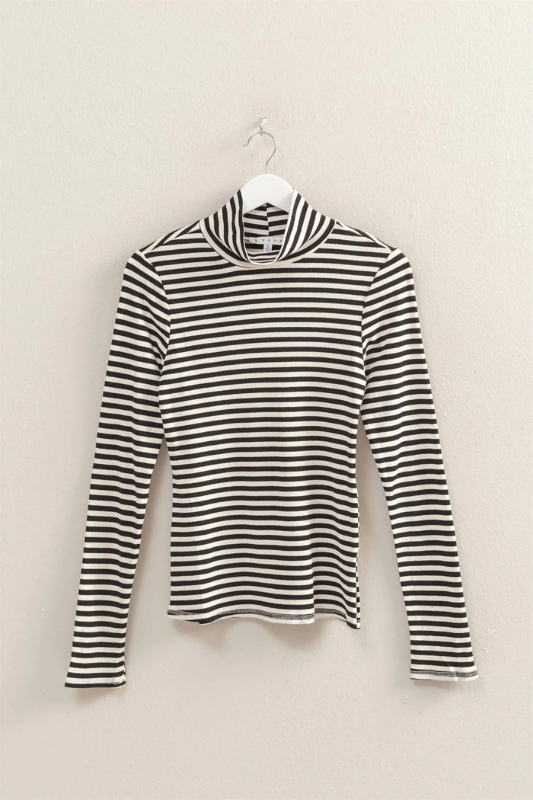 Kira Turtleneck Top