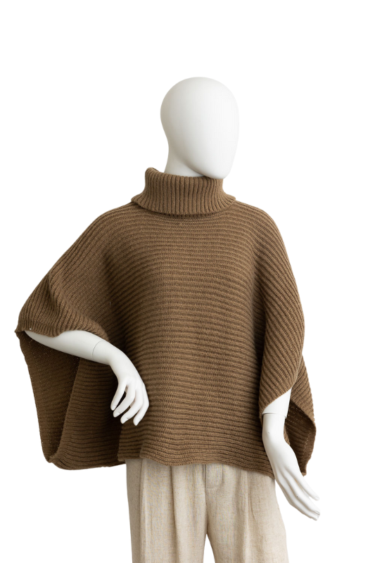 Lara Poncho