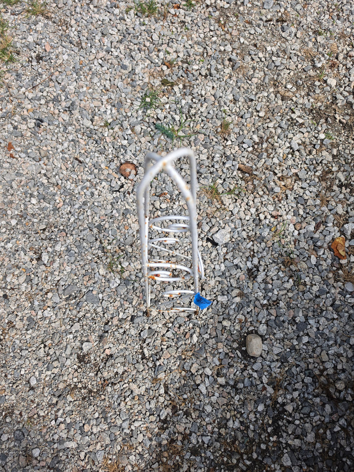 Large Metal Plant Support, Project Piece