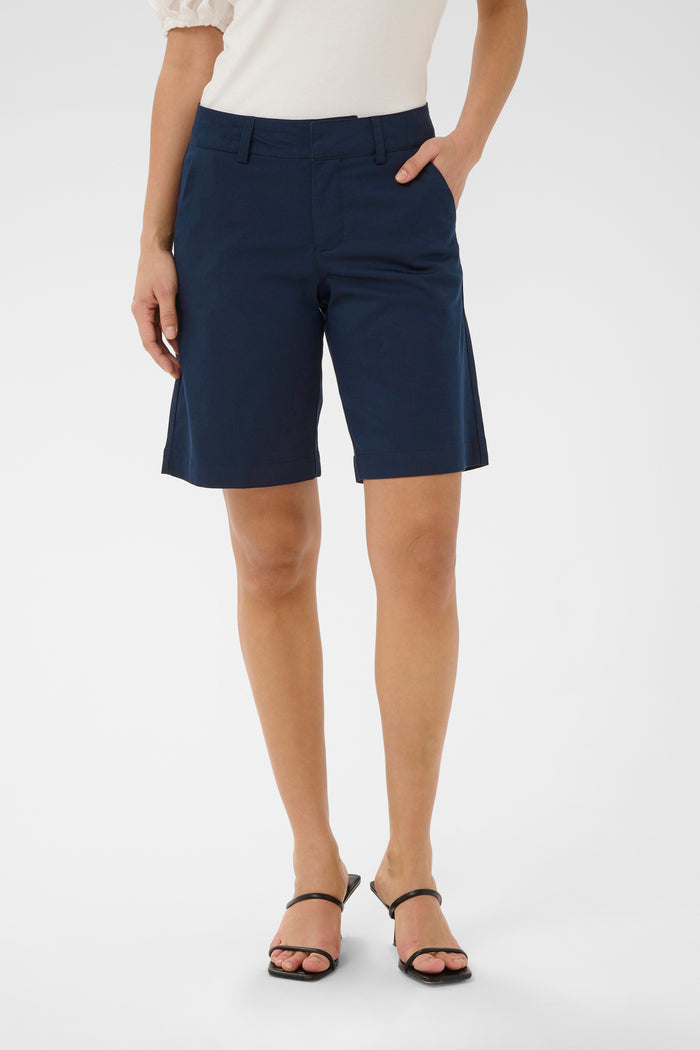 Lea short