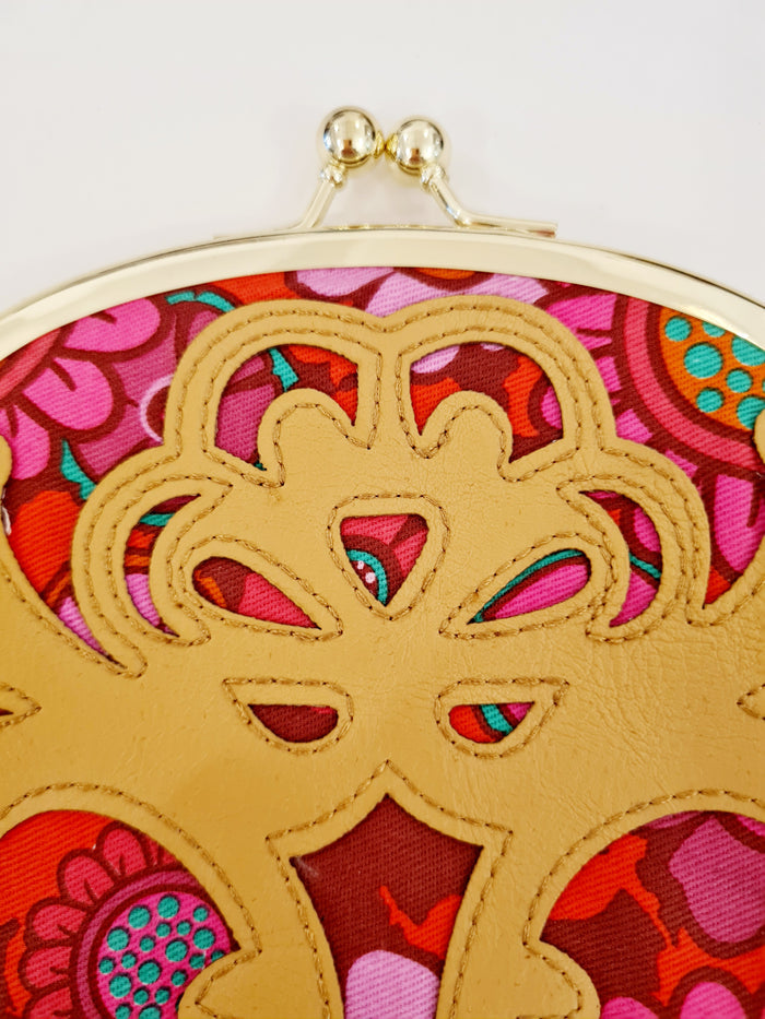 Loop Framed Clutch
