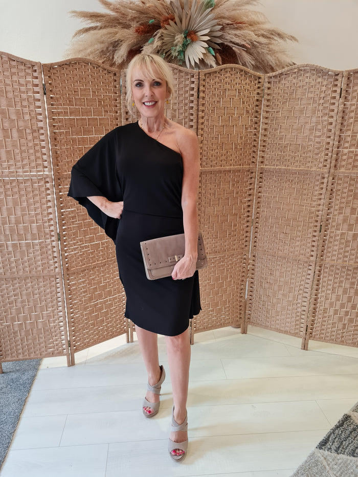 Michael Kors Black off Shoulder dress 8