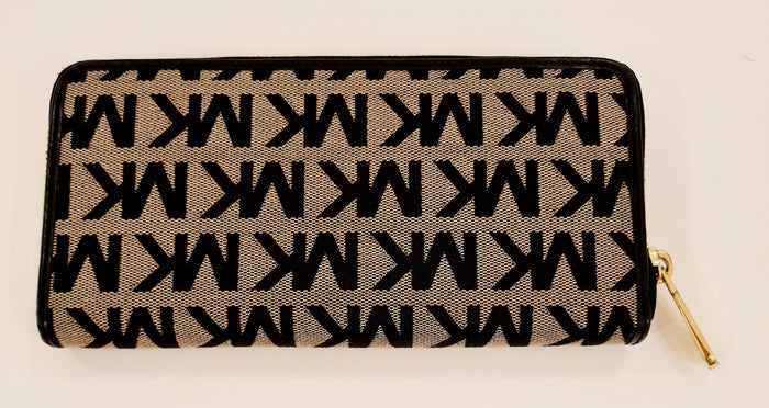 Michael Kors Blk Monogram Purse