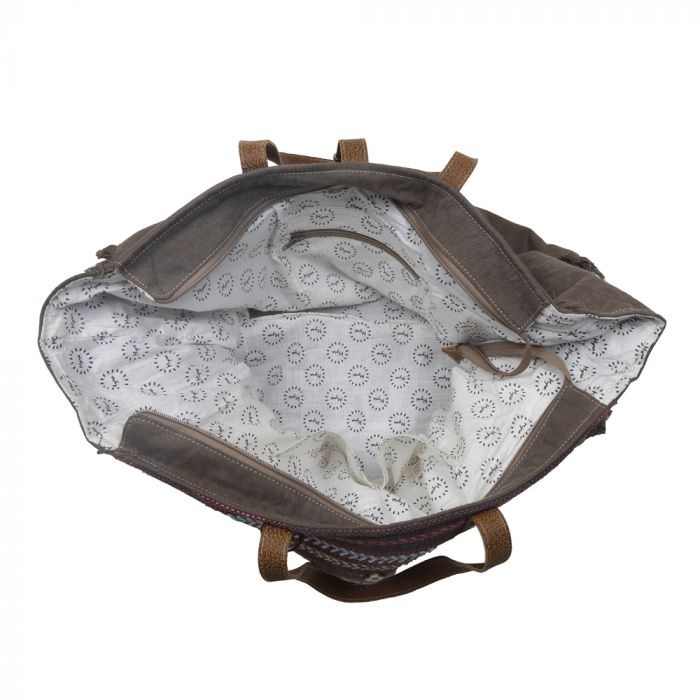 Myra Bag Hipster Weekender Bag Inside