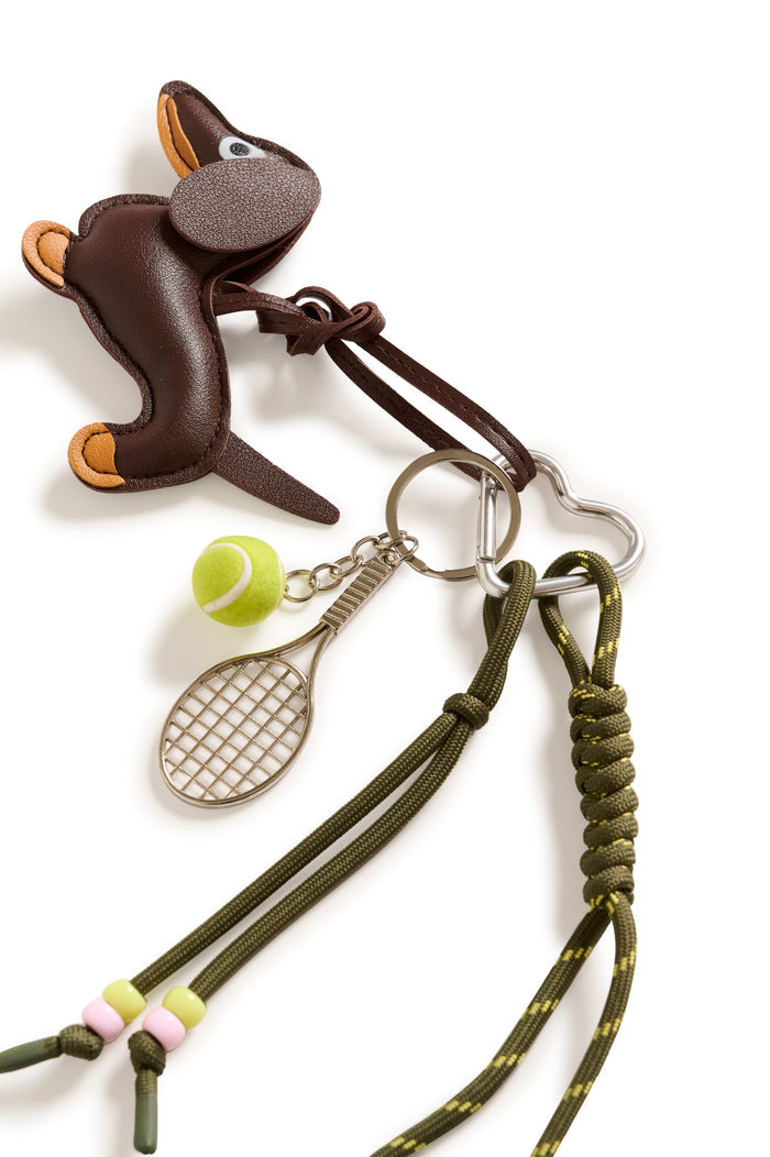 Pelly hanger
