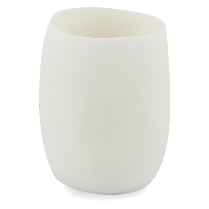 The Resin collection is a  modern set of home accessories made of resin.