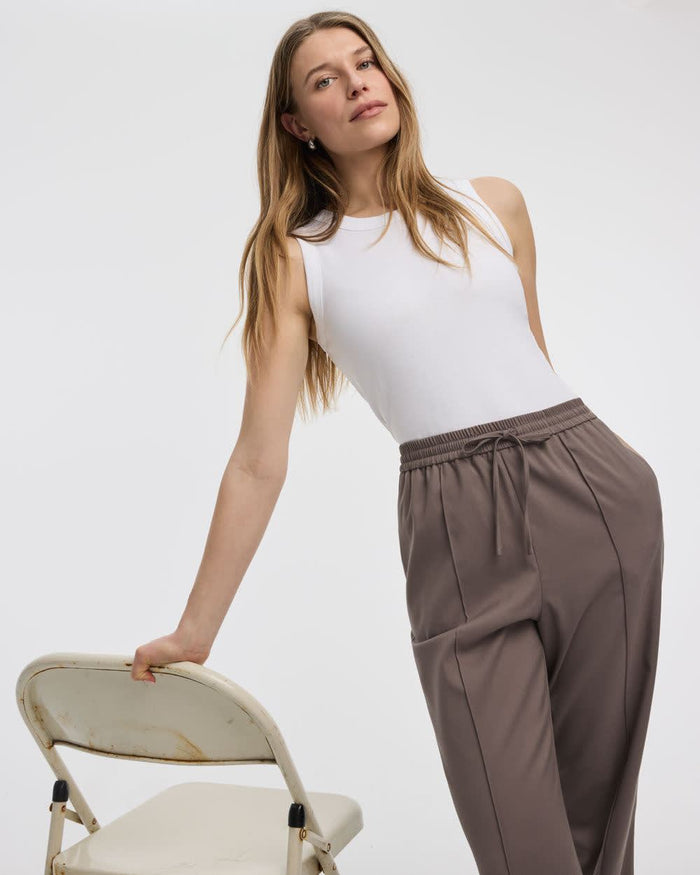 Ribbed Crew-Neck Tank - R Essentials