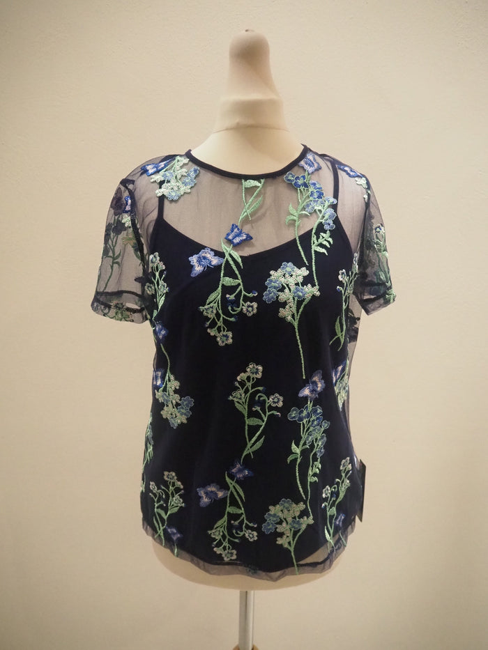 Roman Navy & Green Top Size S