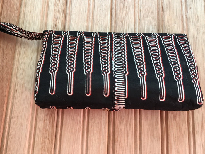 Rwandan Batik Wristlet Clutch - Midnight Merlot