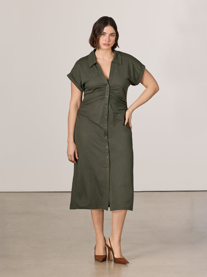Short-Sleeve Buttoned-Down Bodycon Dress with Shirt Collar