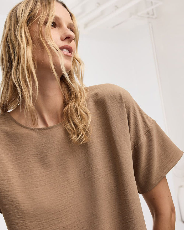 Short-Sleeve Crew-Neck T-Shirt Blouse