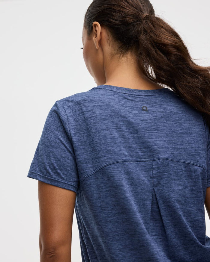 Short-Sleeve Crew-Neck Tee - DRY-LUX (R) Hyba Essentials