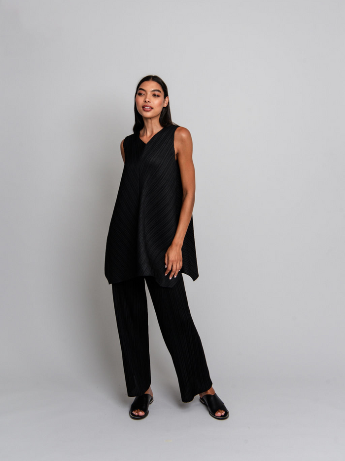 Simply Pleat Swing Pant