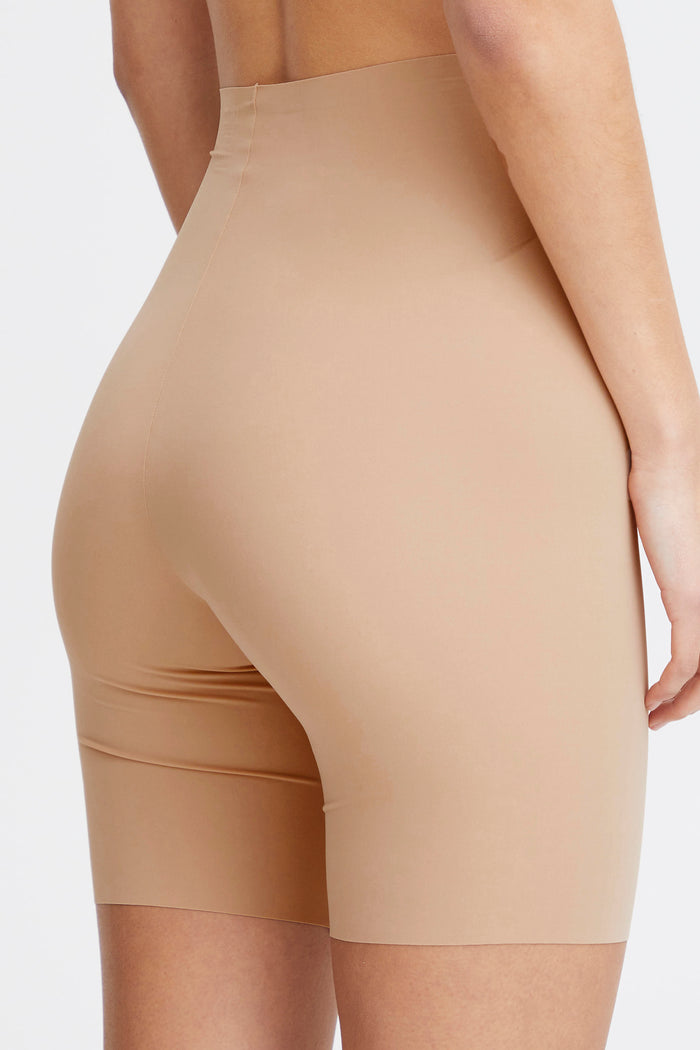 Siv short huidskleur