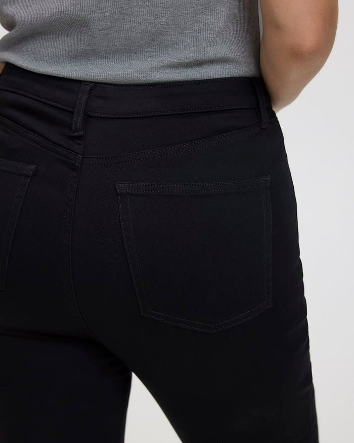 Skinny-Leg High-Rise Jean - The Signature (R) - Curvy Fit
