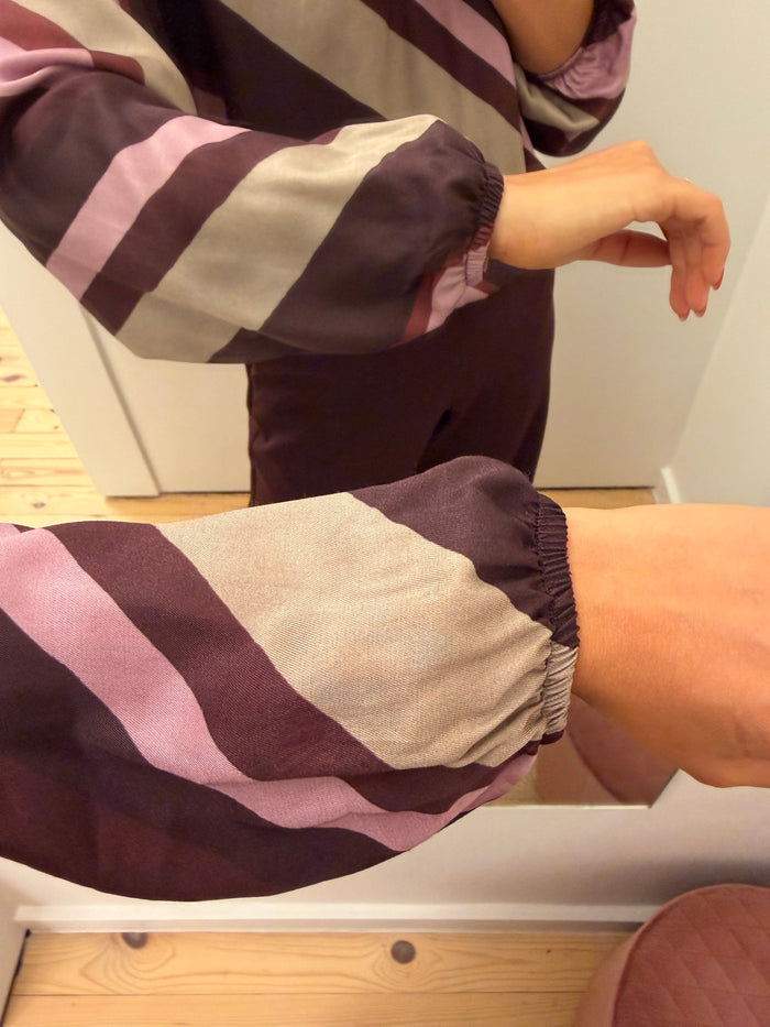 Streep blouse