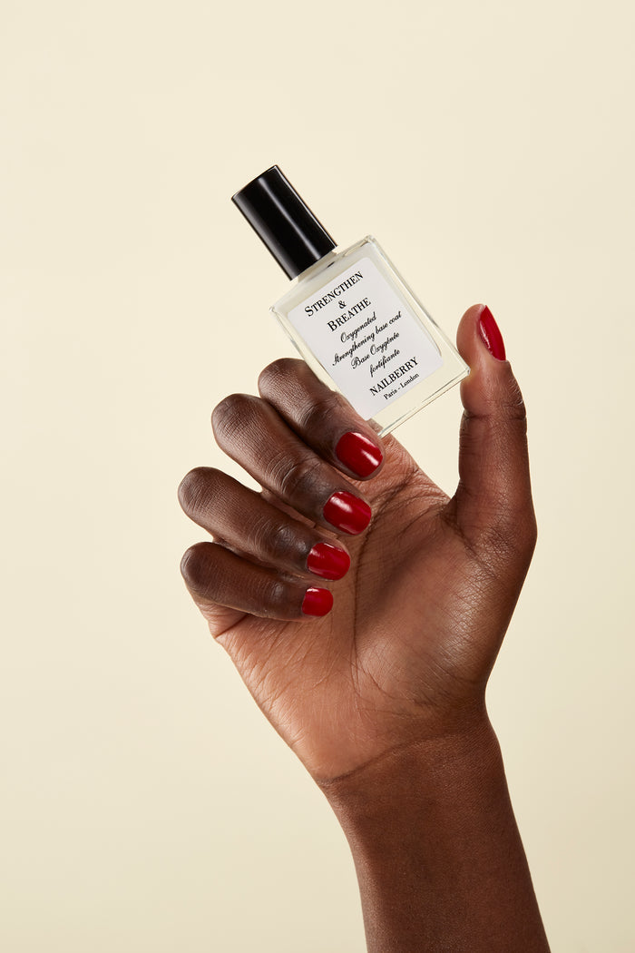 Strengthen & Breathe Oxygenated Base Coat and Nail Strengthener
