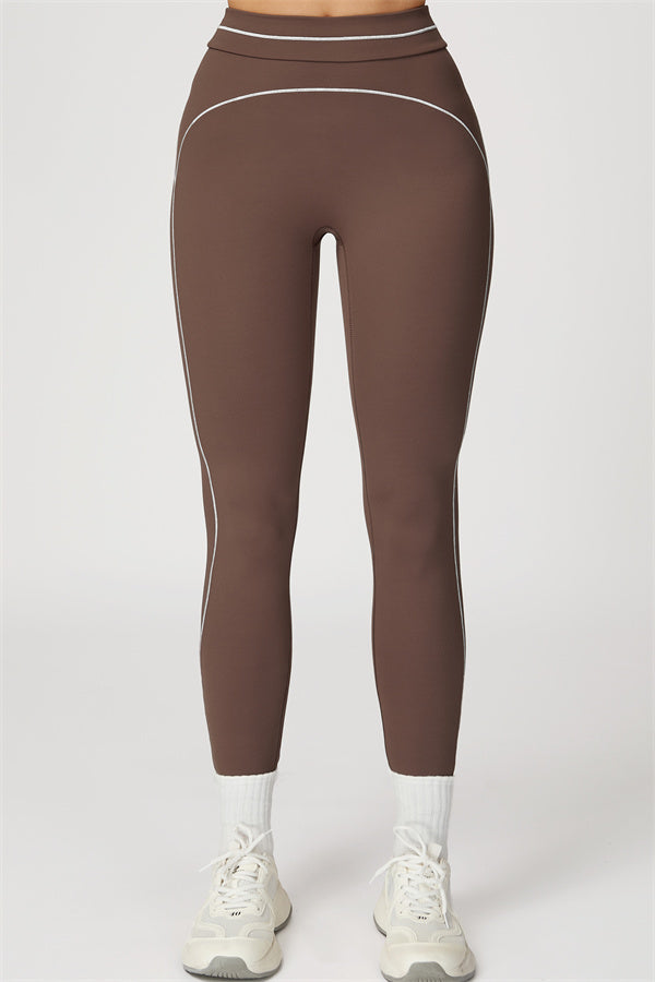 Roman Brown / S