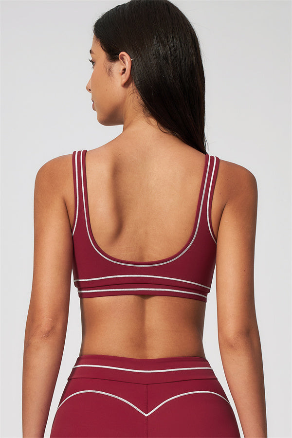 The Amara Sports Bra Capri Leggings 2-Piece Set