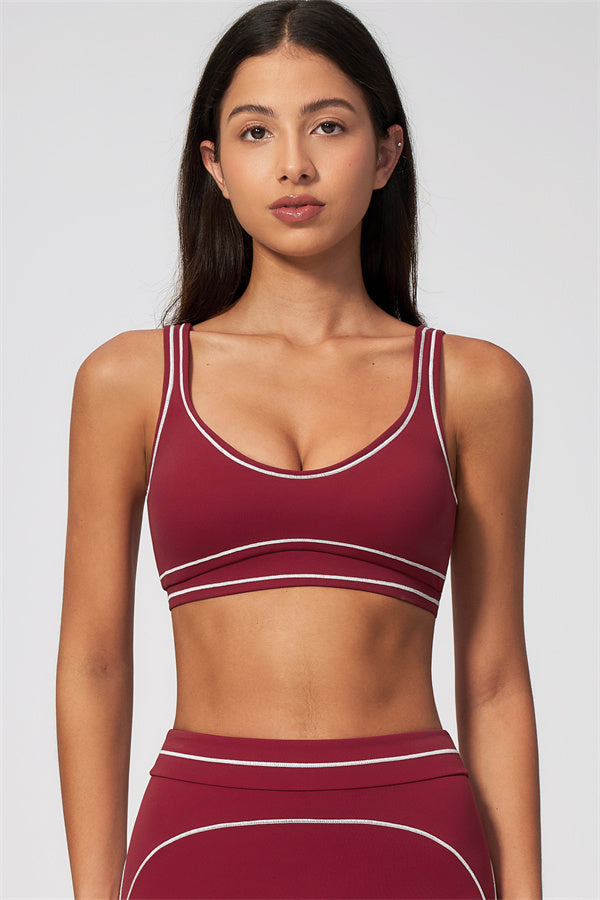 The Amara Sports Bra Capri Leggings 2-Piece Set