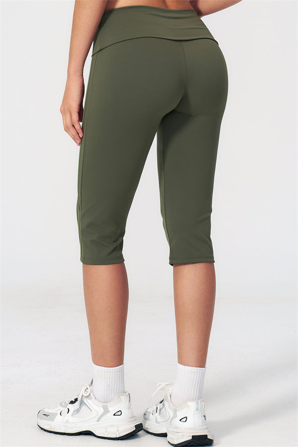 The Evoke Crop Top Capri Leggings 2-Piece Set
