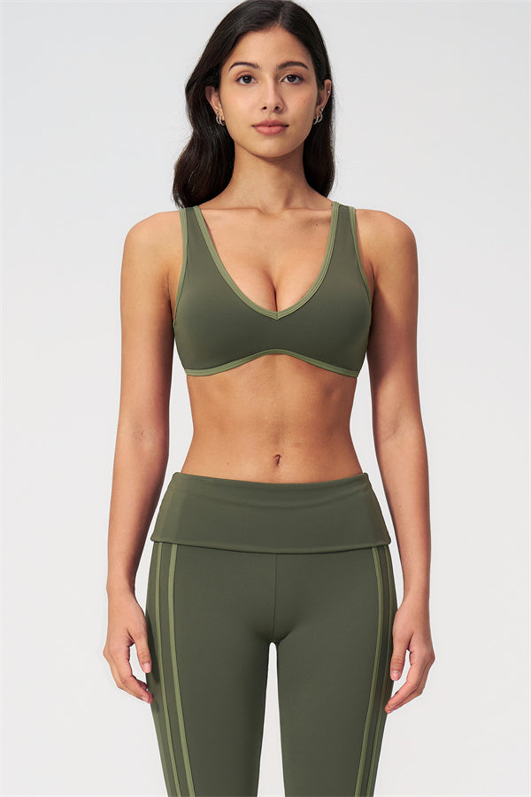 The Evoke Sports Bra Capri Leggings 2-Piece Set