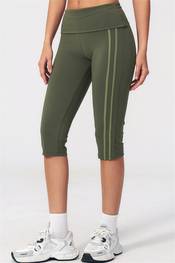 The Evoke Sports Bra Capri Leggings 2-Piece Set