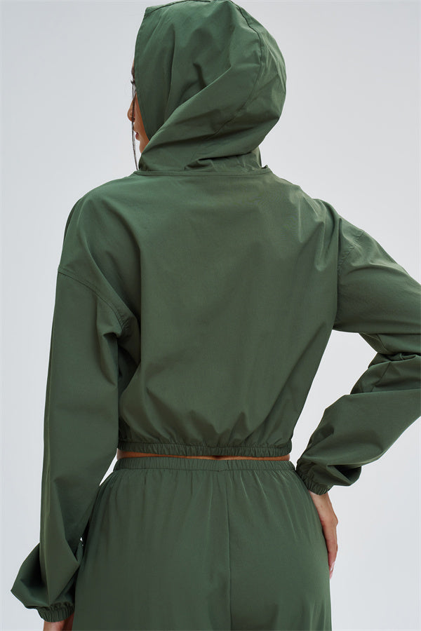 The Svelte UV protection Crop Hoodie Sweatpants 2-Piece Set
