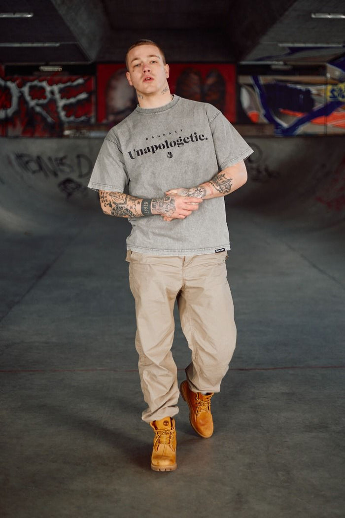 UNAPOLOGETIC T-SHIRT GREY