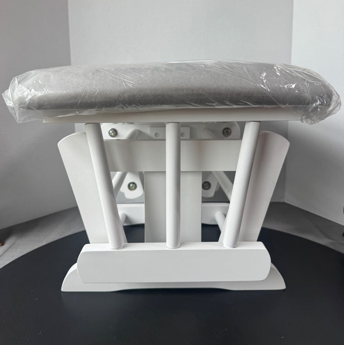 White Windsor Gliding Nursery Ottoman with Gray Cushion