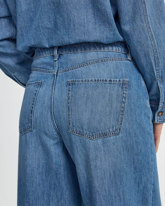 Wide-Leg High-Rise Jean - Curvy Fit