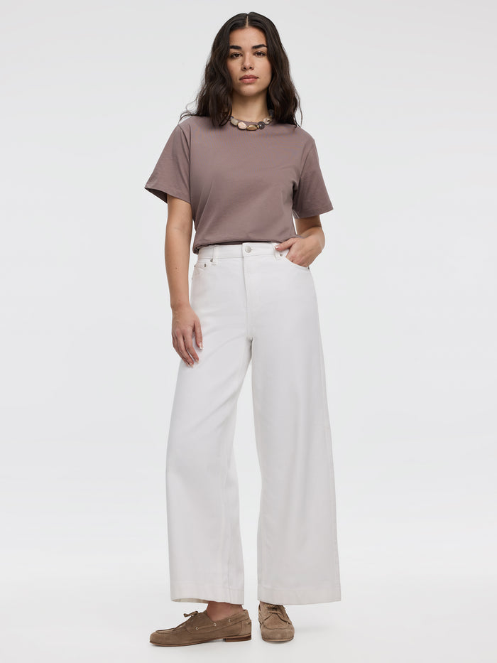 Wide-Leg High-Rise Jean