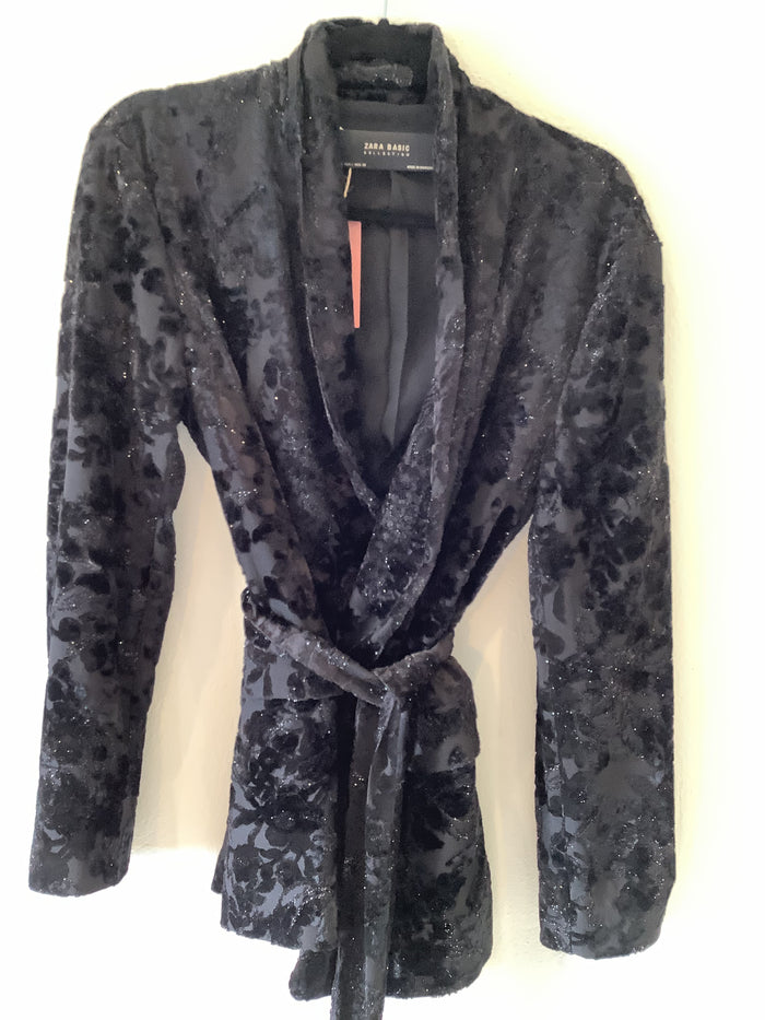 Zara Black Valour/Sparkle Suit L